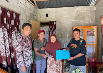 Jelang Idul Adha 1446 Hijriah, Pemdes Pinonobatuan Salurkan BLT Dana Desa