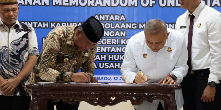 Bupati Oskar Tandatangani MOU Kerja Sama Hukum dengan Kejari Kotamobagu