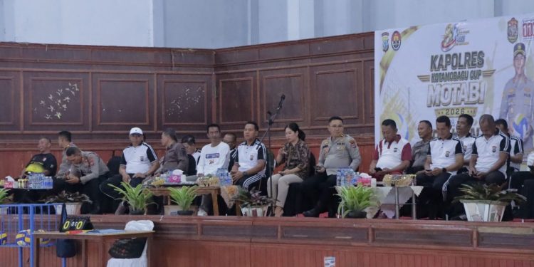 Kapolres Kotamobagu Resmi Buka Turnamen Bola Voli Antar Pelajar dan Satker